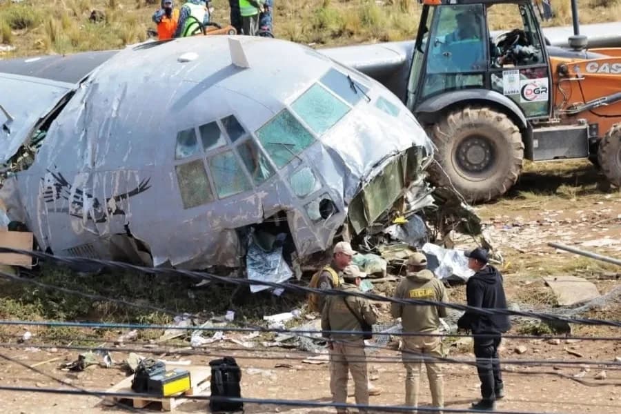 “Vi una luz y salí”: soldado cesarense sobreviviente de accidente aéreo regresa a casa en Valencia de Jesús