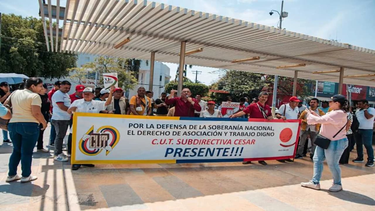 Docentes convocan plantón este lunes por impago de primas; estudiantes no tendrán clases normales en Valledupar
