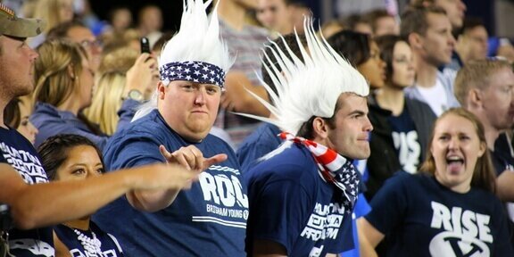 What is the «Hut Hut» sound?