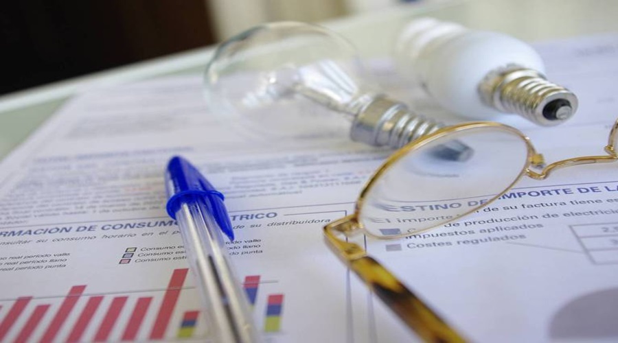 Ministerio de Minas y Energía aseguro que no habrá escasez de energía eléctrica, pero no puede asegurar que tarifas de energía no sigan subiendo