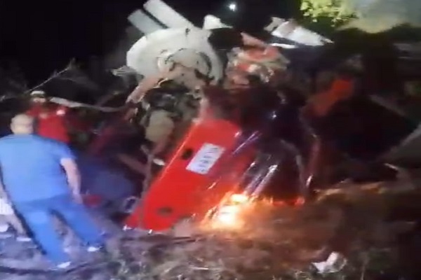 Una persona quedó atrapada al interior de un vehículo durante accidente en carreteras del sur de La Guajira