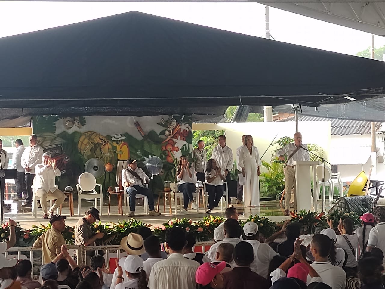 Gobernadora del Cesar Elvia Milena Sanjuan agradece al Presidente Gustavo Petro por buenas nuevas para el departamento