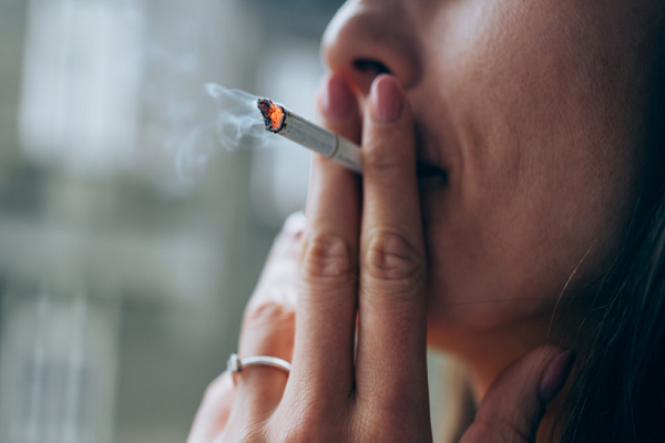 A pesar de campañas y prohibiciones, crece el consumo de cigarrillos