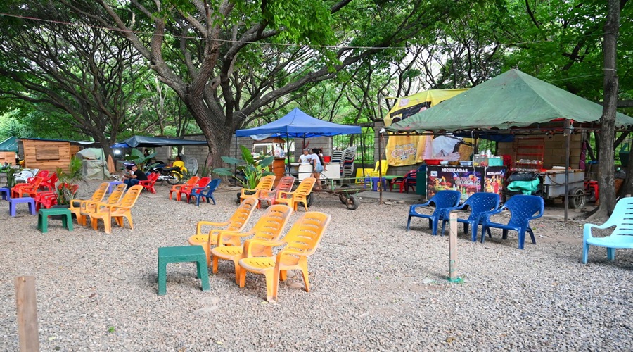 Alcaldía y vendedores informales acordaron hoja de ruta para reubicación en Hurtado