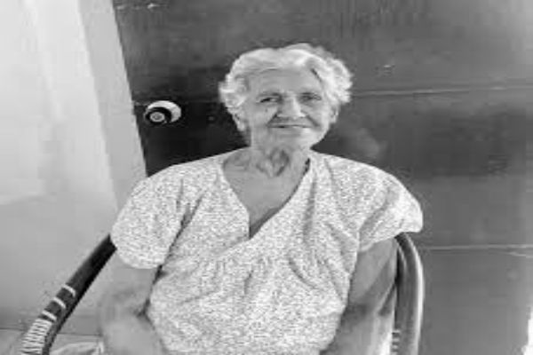 A los 87 años murió mamá de Diomedes Diaz