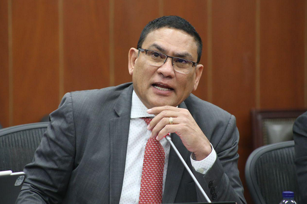 El congresista Didier Lobo aclara las dudas sobre su situación legal y desmiente acusaciones de enriquecimiento ilícito