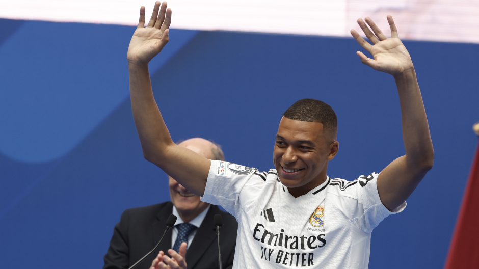 Kylian Mbappé es presentado en el Santiago Bernabéu como nuevo jugador del Real Madrid 