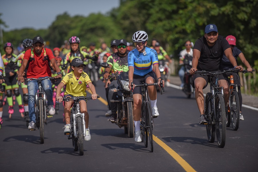 Inauguración de tramo vial El Paso – El Carmen – Casa de Zinc: Un banderazo hacia el desarrollo económico