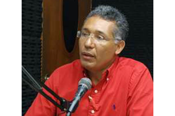 Primer encuentro entre invasores y propietarios de predios de Altos de Pimienta para evitar desalojo