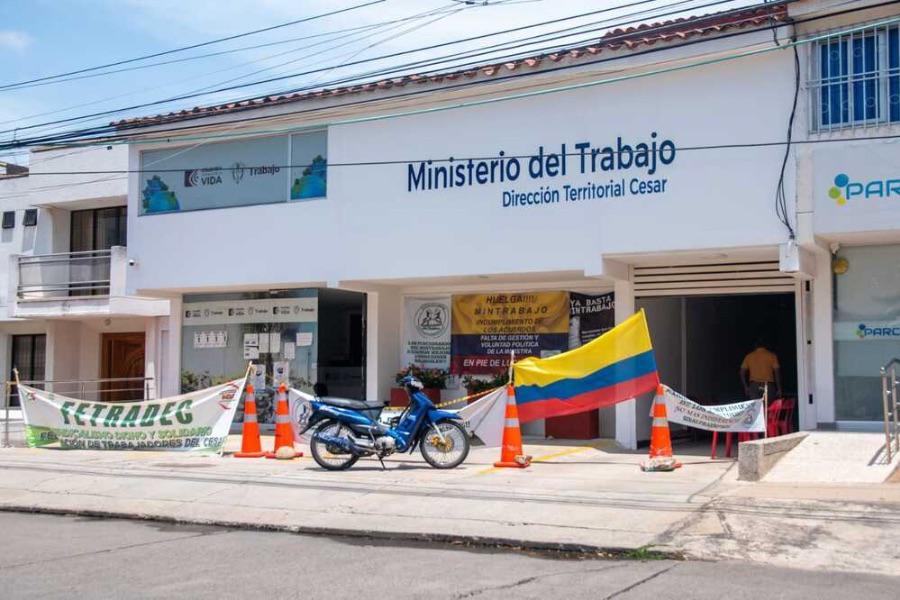 A pesar de huelga de funcionarios MinTrabajo reabre oficinas en el Cesar