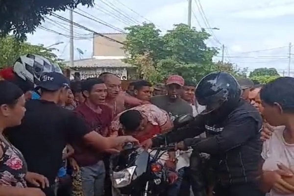 Asesinan a bala un hombre en el Divino Niño: le dejaron un cartel