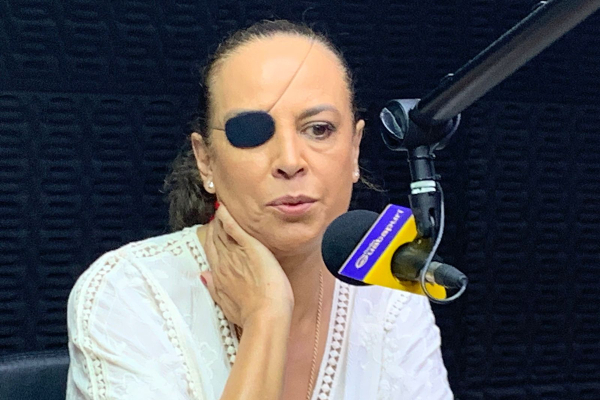 Adriana Eslava inspira con su historia en la presentación de su libro “El Valor de la Imperfección”