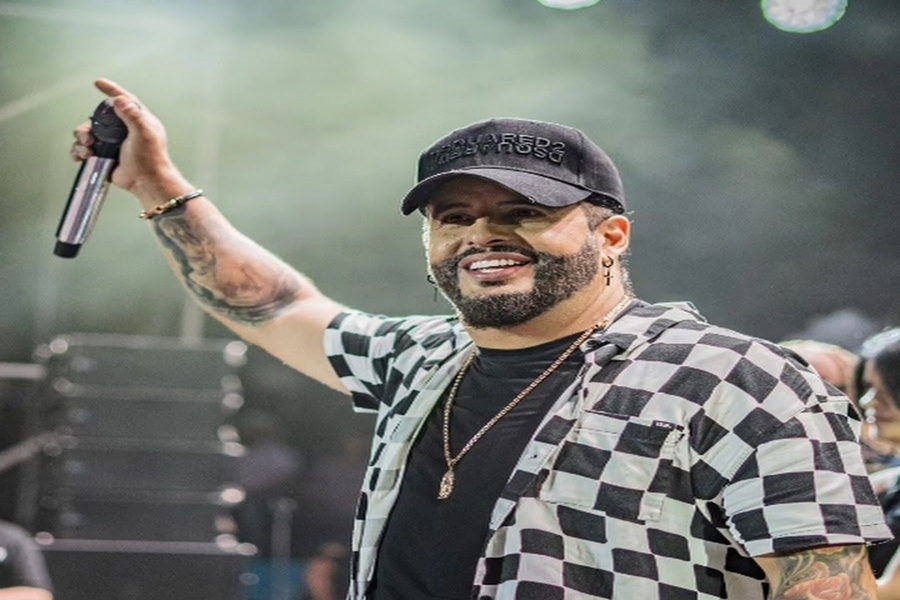 Nelson Velásquez es condenado a cuatro años de prisión por uso indebido de canciones de ‘Los Inquietos del Vallenato’