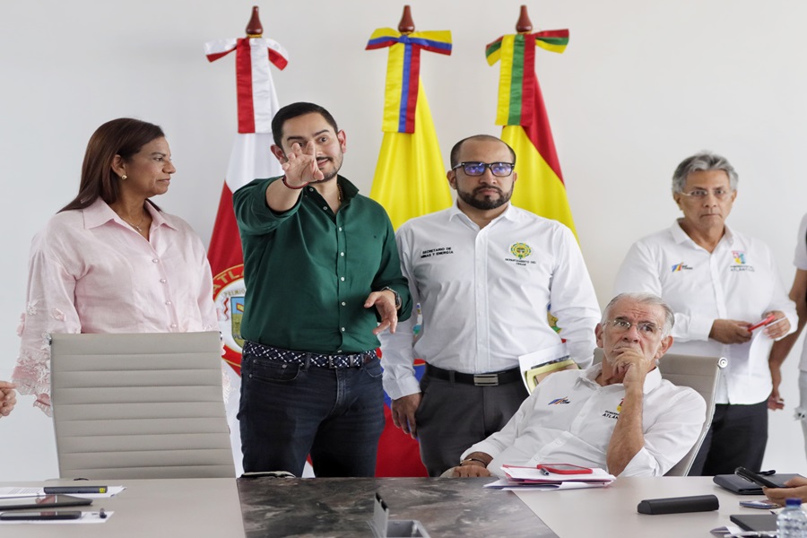 Gobierno del Cesar apoya la creación de nueva empresa energética para lograr justicia tarifaria en el caribe