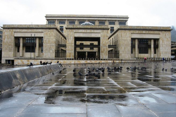 Descubren explosivos y planos del Palacio de Justicia: investigan amenaza de atentado