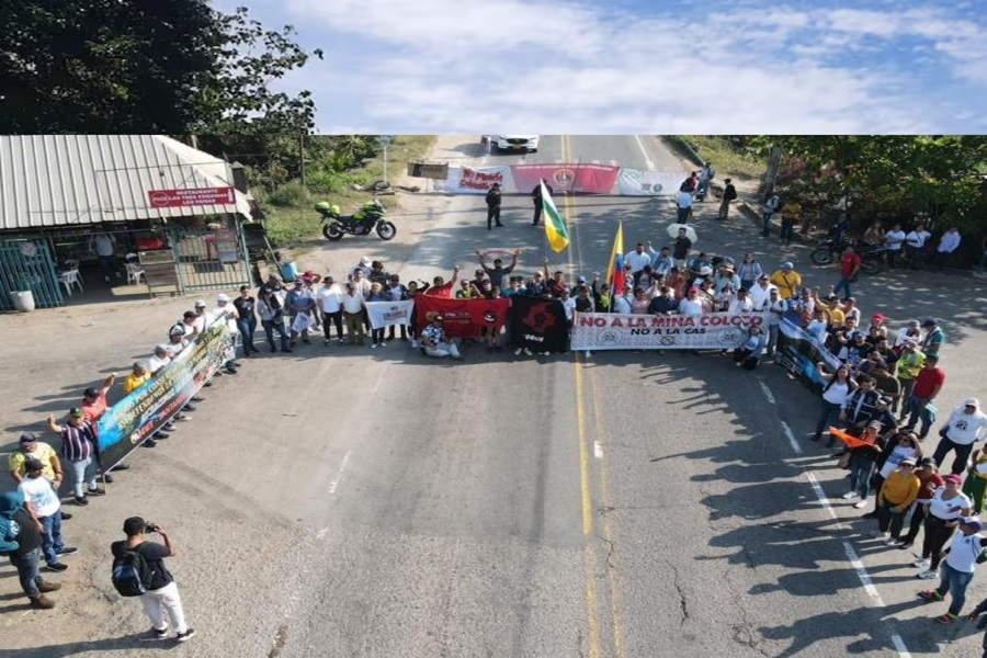 Levantado bloqueo en la vía que de San Martín conduce a la ciudad de Bucaramanga