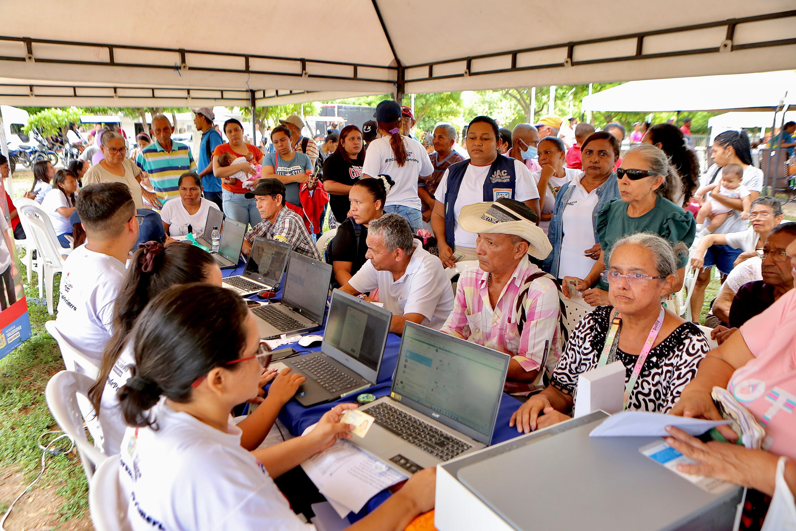 Más de 500 personas se benefician de la jornada ‘Todos Pal Barrio’ en Valledupar