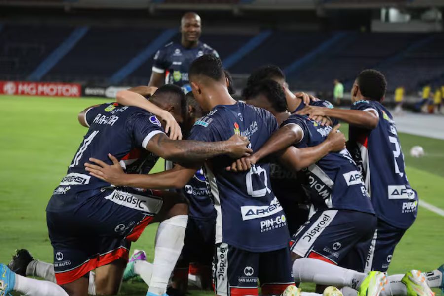 Alianza FC buscará una importante victoria frente a Patriotas en el Armando Maestre Pavajeau