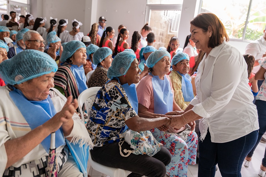 Gobernación del Cesar lanza programa ‘Sonríe a la Vida’ para mejorar la salud oral de adultos mayores