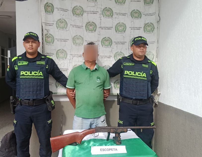 <strong>Capturan a hombre con escopeta escondida en un costal en El Copey, Cesar</strong>