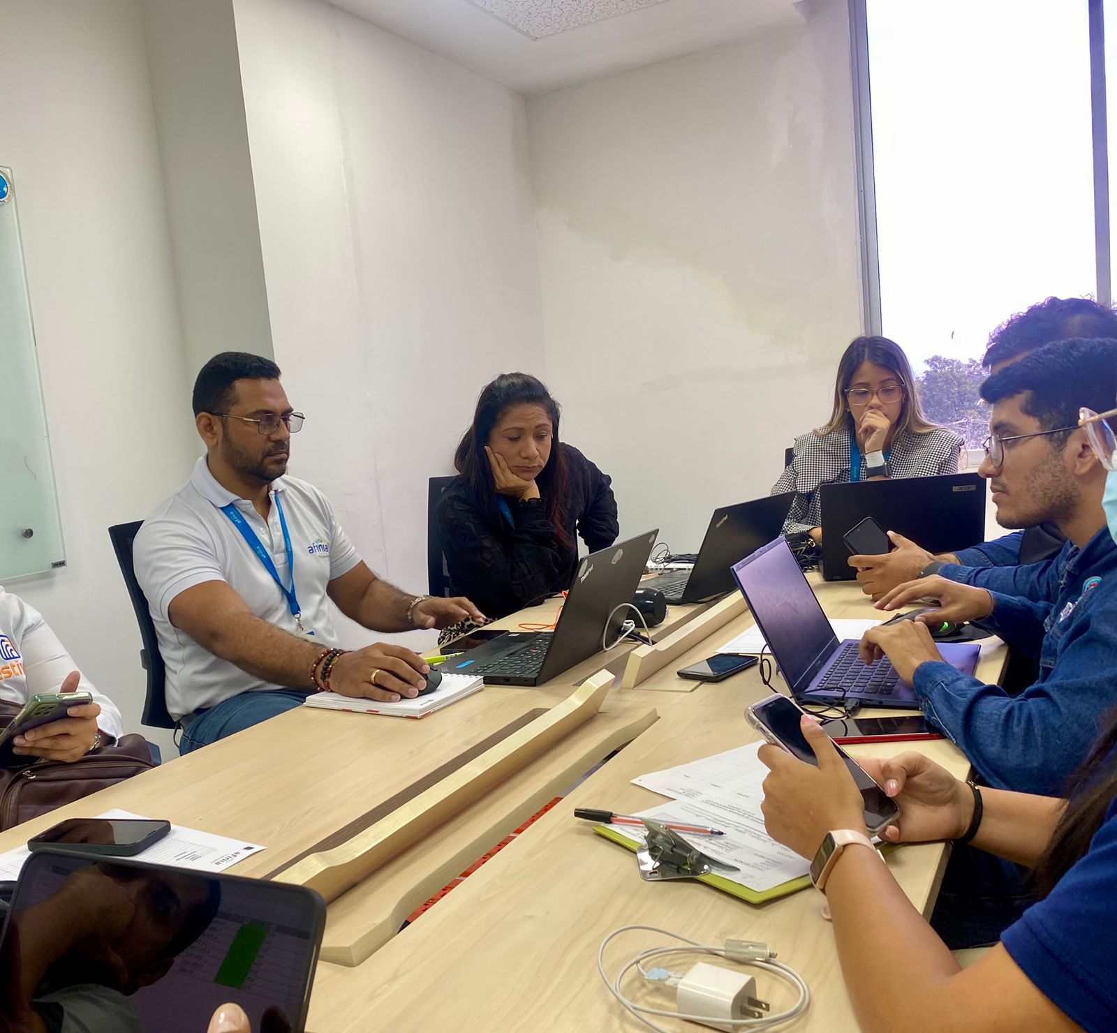 ESTIV llega a acuerdos  con la Alcaldía y Afinia  para garantizar el alumbrado público en parques y escenarios deportivos