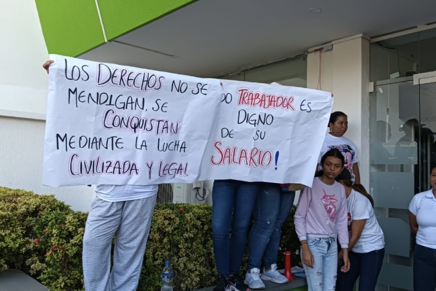 Madres comunitarias protestaron en Valledupar exigiendo pagos atrasados