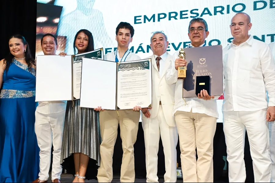 Cámara de Comercio de Valledupar exalta el esfuerzo empresarial con los Premios Julio Villazón Baquero