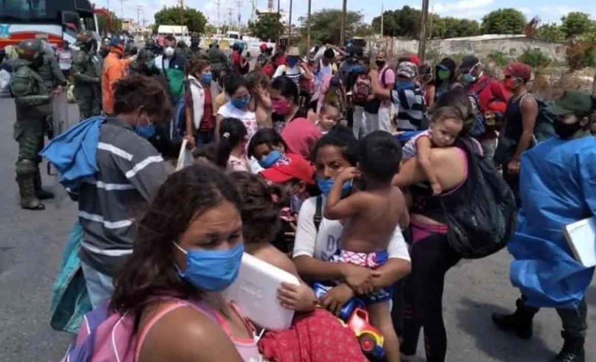 Doble preocupación en La Guajira por situación de Venezuela; a la ola migratoria actual se suma la posible llegada de más migrantes del vecino país