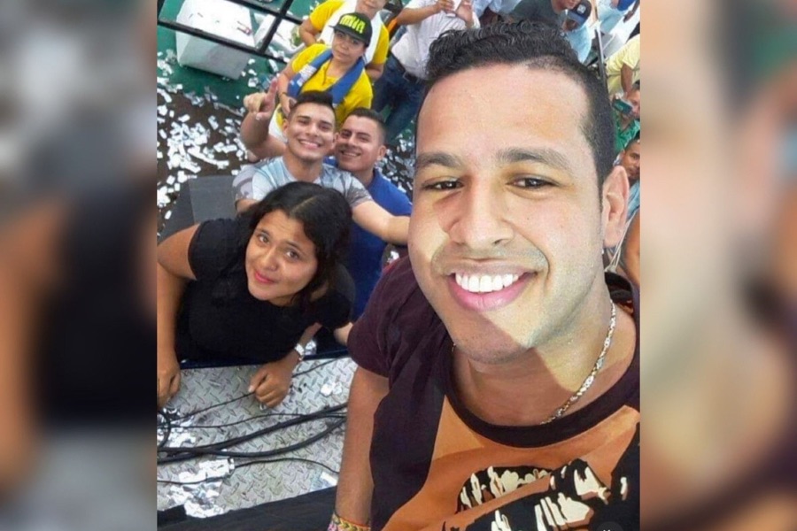 Se viraliza selfie de Martín Elías en su último concierto antes de morir 