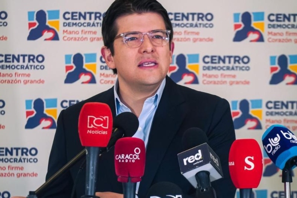 “El Cesar ha sido víctima del gobierno actual”: dice Miguel Uribe antes del foro del Centro Democrático