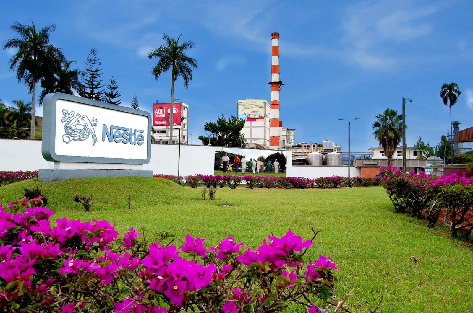 Protestas de empleados de Nestlé en Colombia exigen cumplimiento de derechos laborales y freno a despidos injustificados