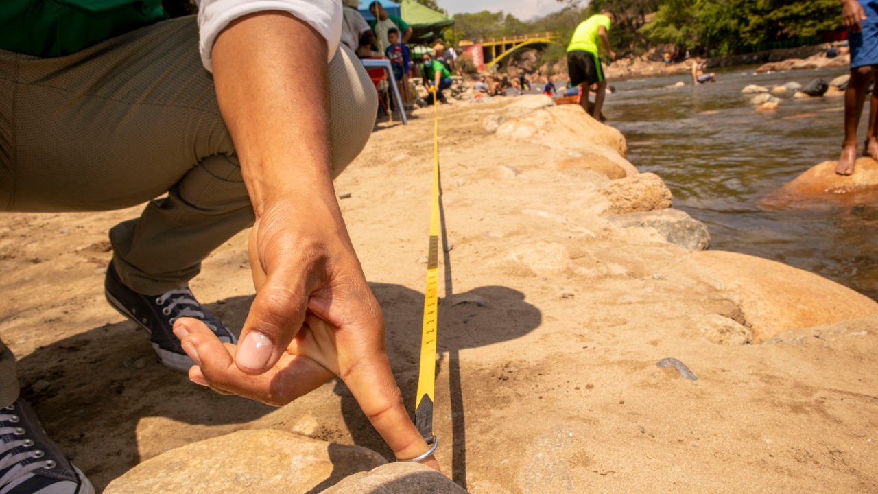 “No estamos quitándole el sustento a nadie” afirma Secretario de Gobierno ante inconformidad del balneario Hurtado, afectados con la intervención a ese lugar