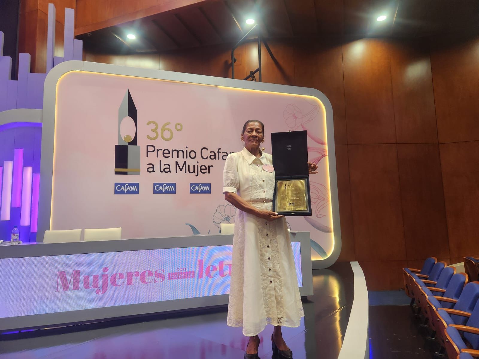 La cesarense María Sofía Martínez “La Maye” segundo lugar en  Premio Mujer Cafam 2025