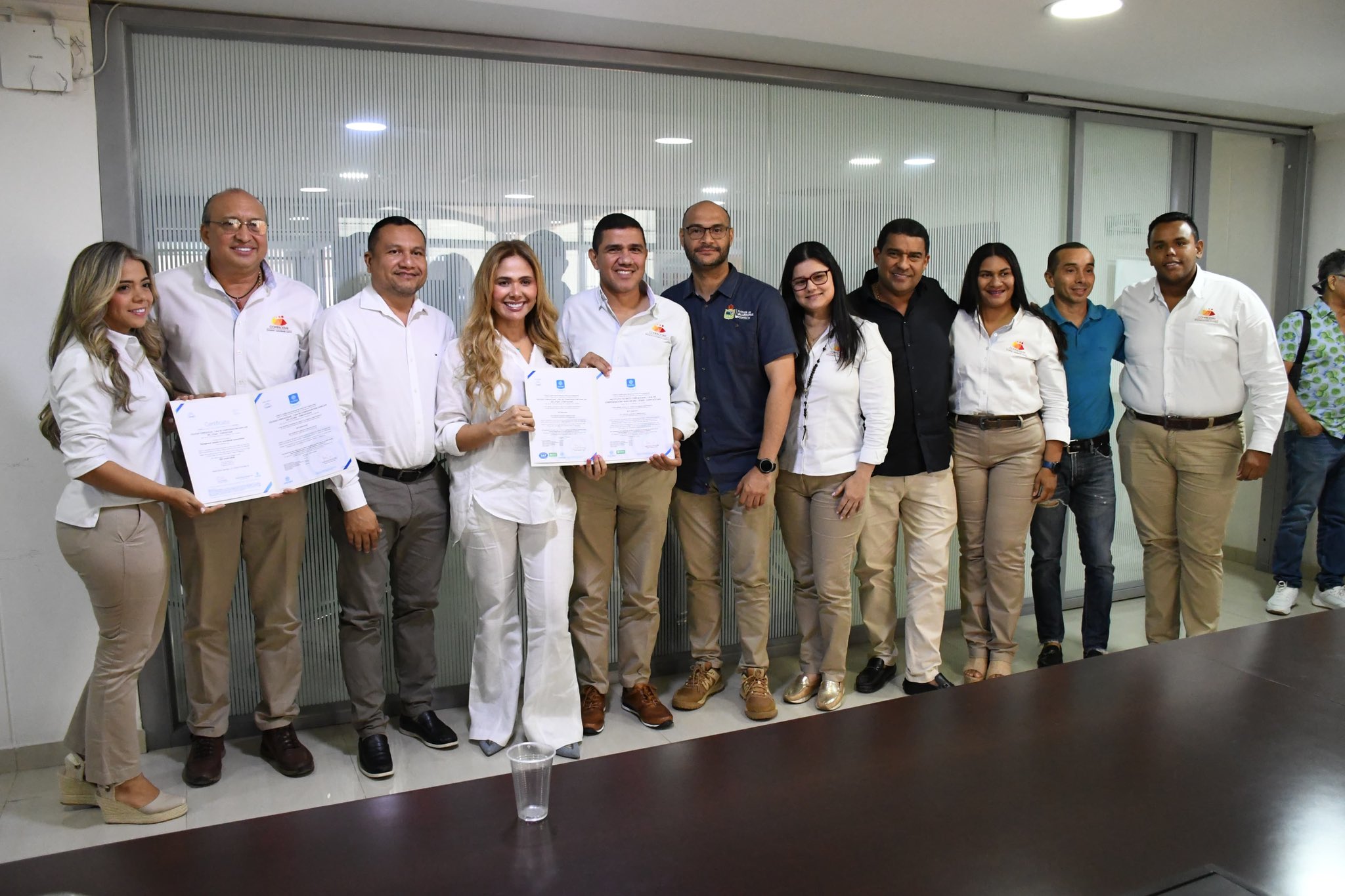 Colegio Rodolfo Campo Soto de Comfacesar obtiene certificación internacional de calidad educativa