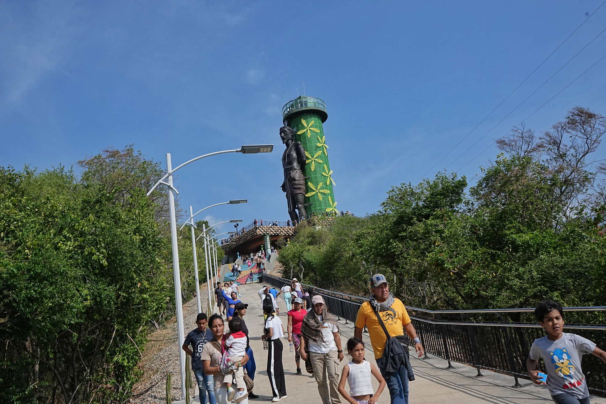 “Cuidar lo público es un deber sagrado”: llamado de atención tras incidente en el Mirador del Eccehomo