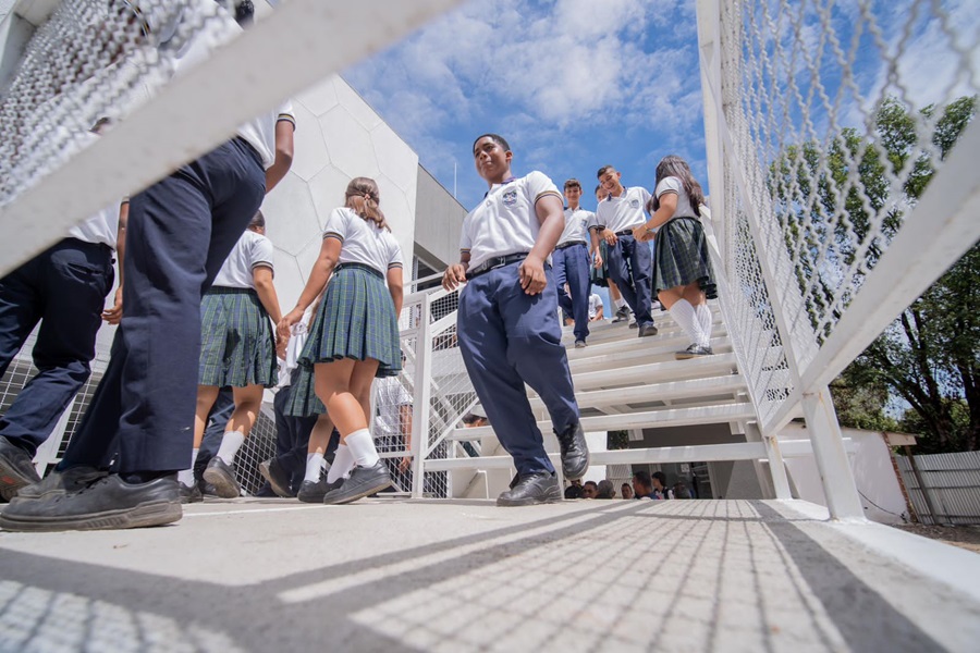 San Alberto celebra 50 años de su institución educativa con moderno aulario entregado por la Gobernación del Cesar