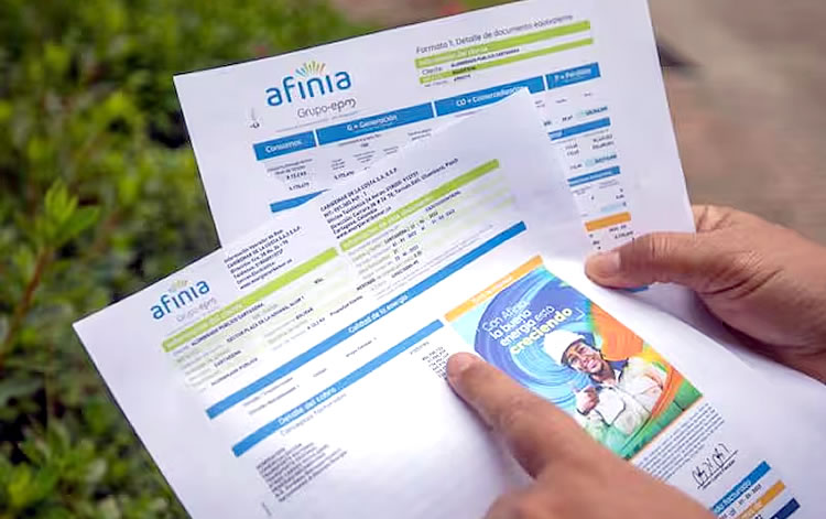 Comerciantes y ciudadanos de Curumaní anuncian bloqueo total de la Troncal de Oriente por mal servicio de Afinia