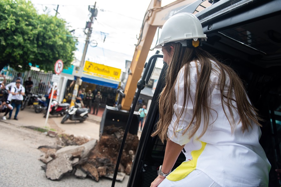 Con maquinaria en marcha, inició la transformación de la Avenida Simón Bolívar en Valledupar