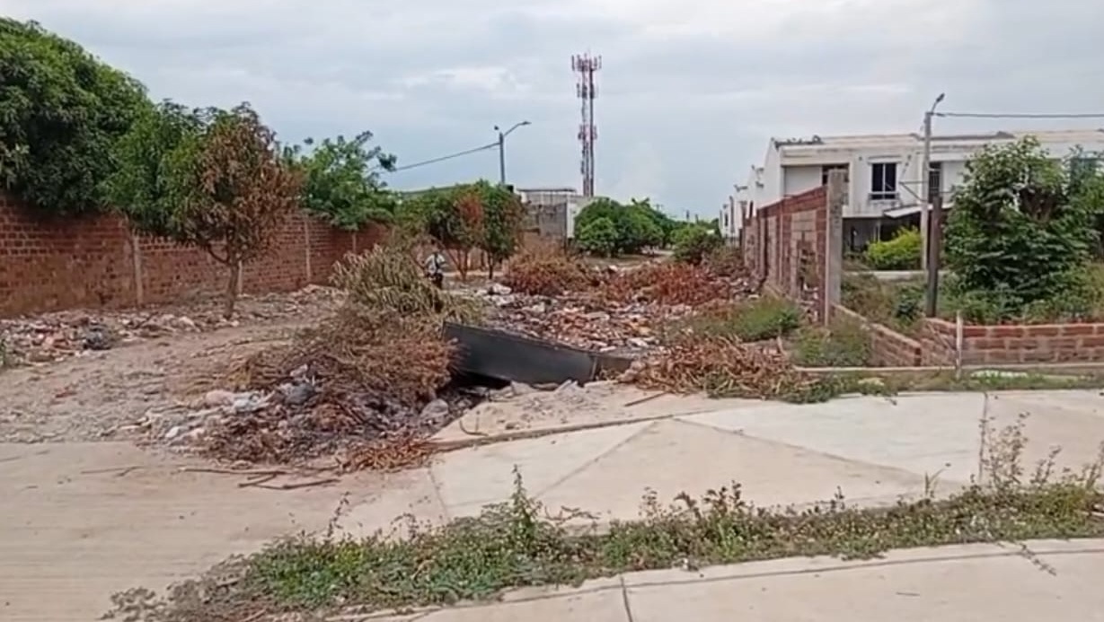 En el gobierno de Ernesto Orozco no han desaparecido los “basureros a cielo abierto” en plena ciudad