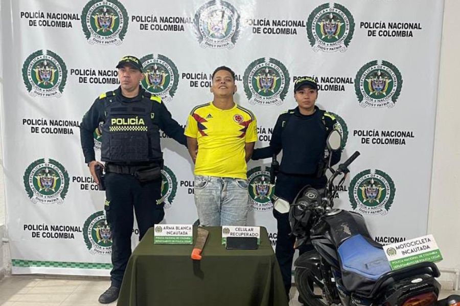 Sonríe al ser capturado: insólita reacción de un joven detenido por hurto en Valledupar