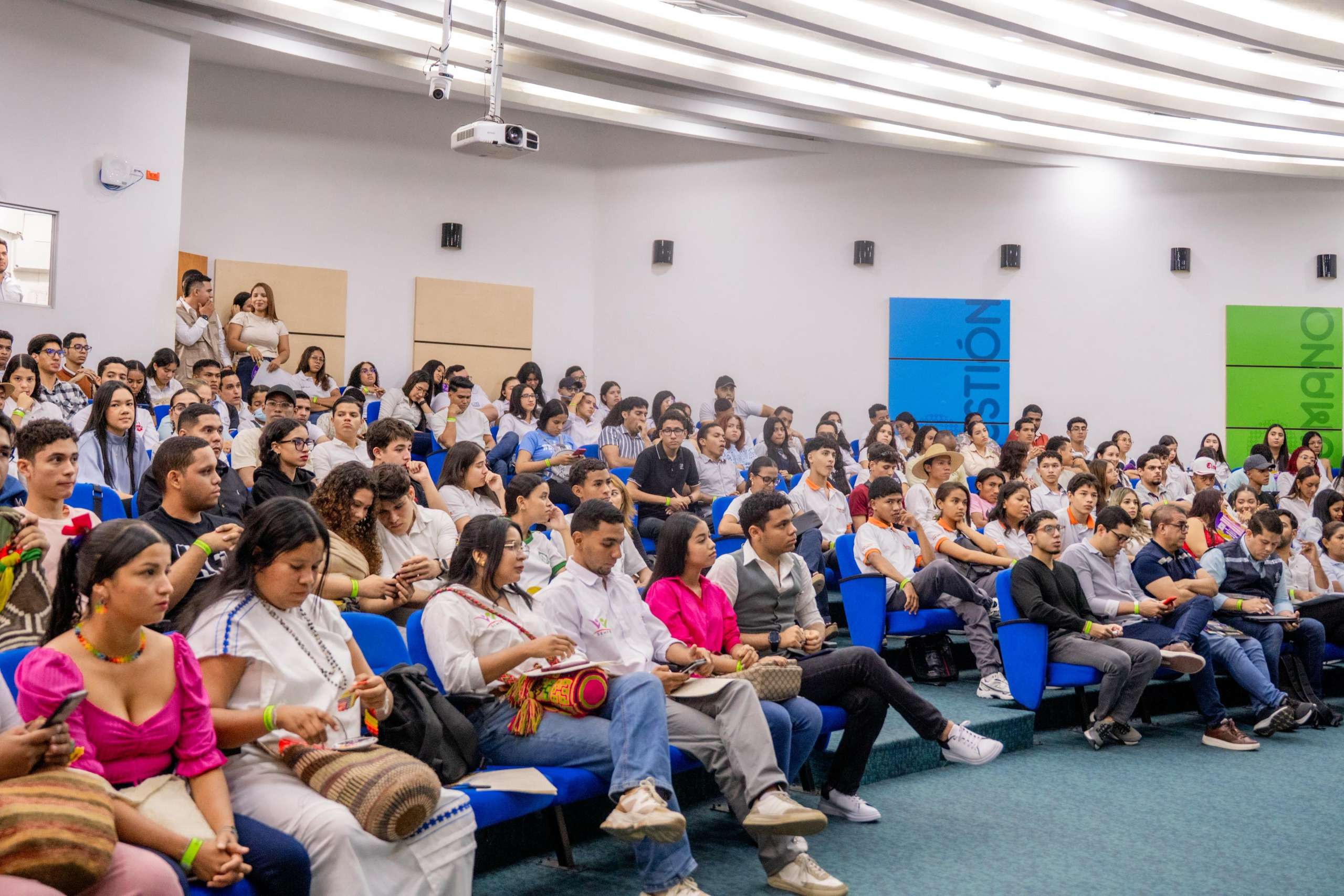 Jóvenes de Valledupar construyen propuestas para transformar su ciudad en la Asamblea de Juventudes 2025