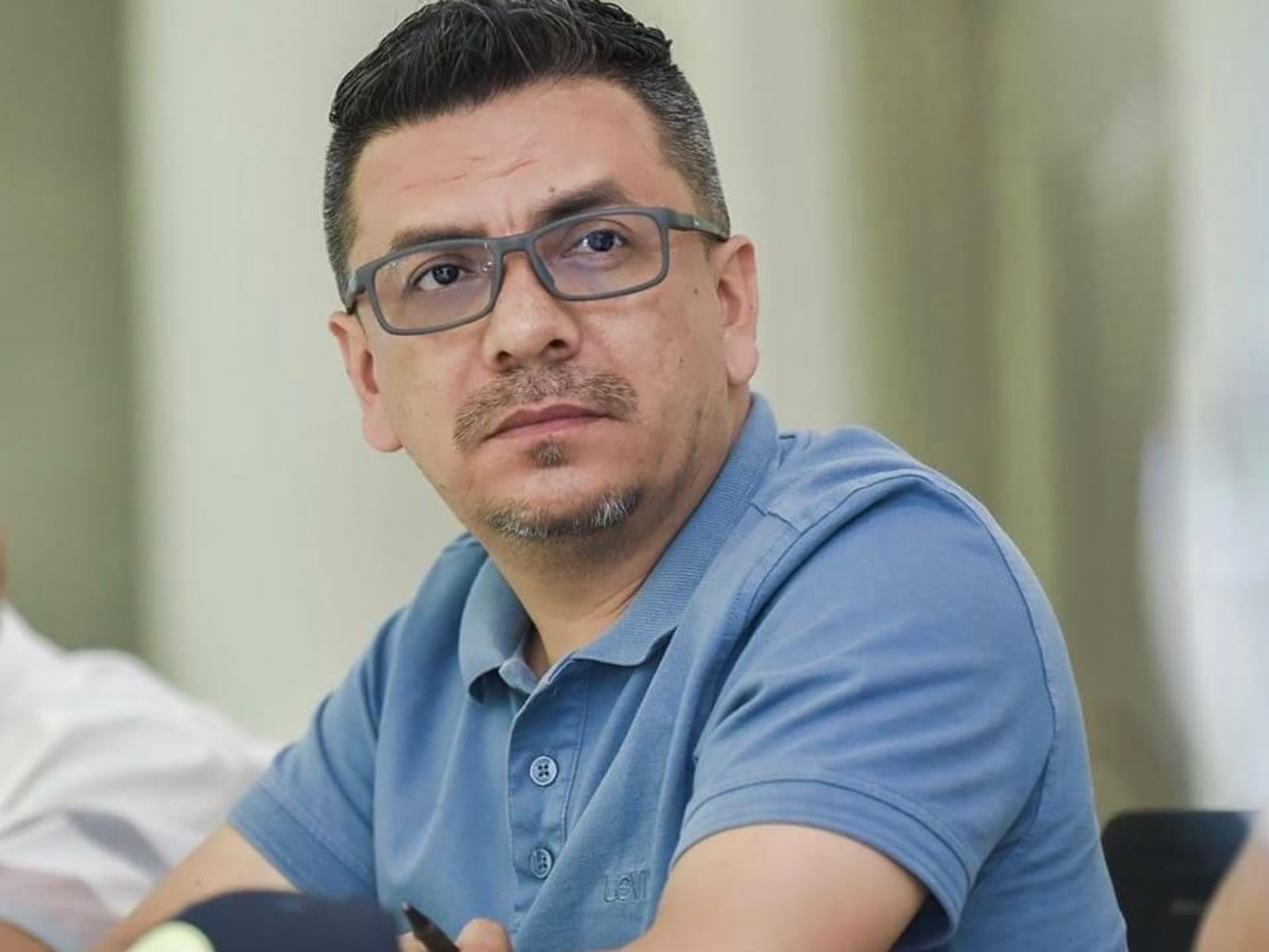 Tras asesinato de dos policías en Río de Oro, alcalde denuncia abandono estatal y clama por diálogo