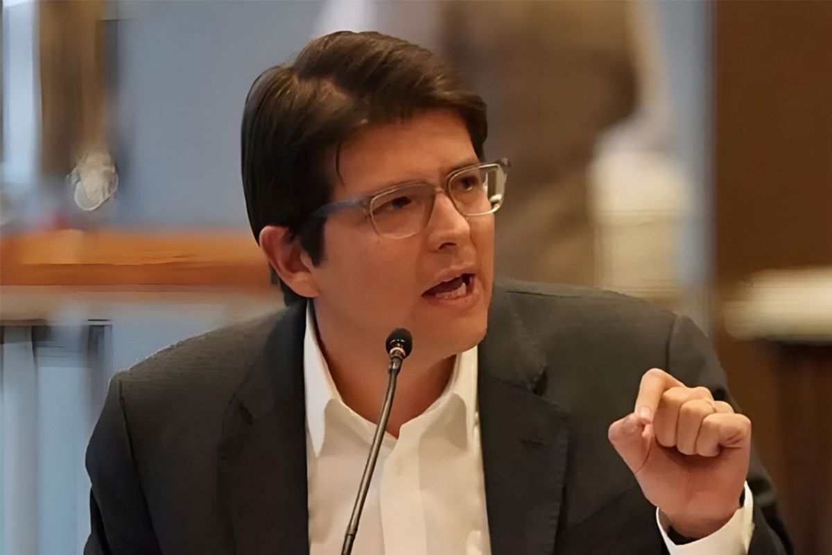 “La recuperación de Miguel Uribe Turbay es lenta pero persistente”: concejal y médico Carlos Escorcia