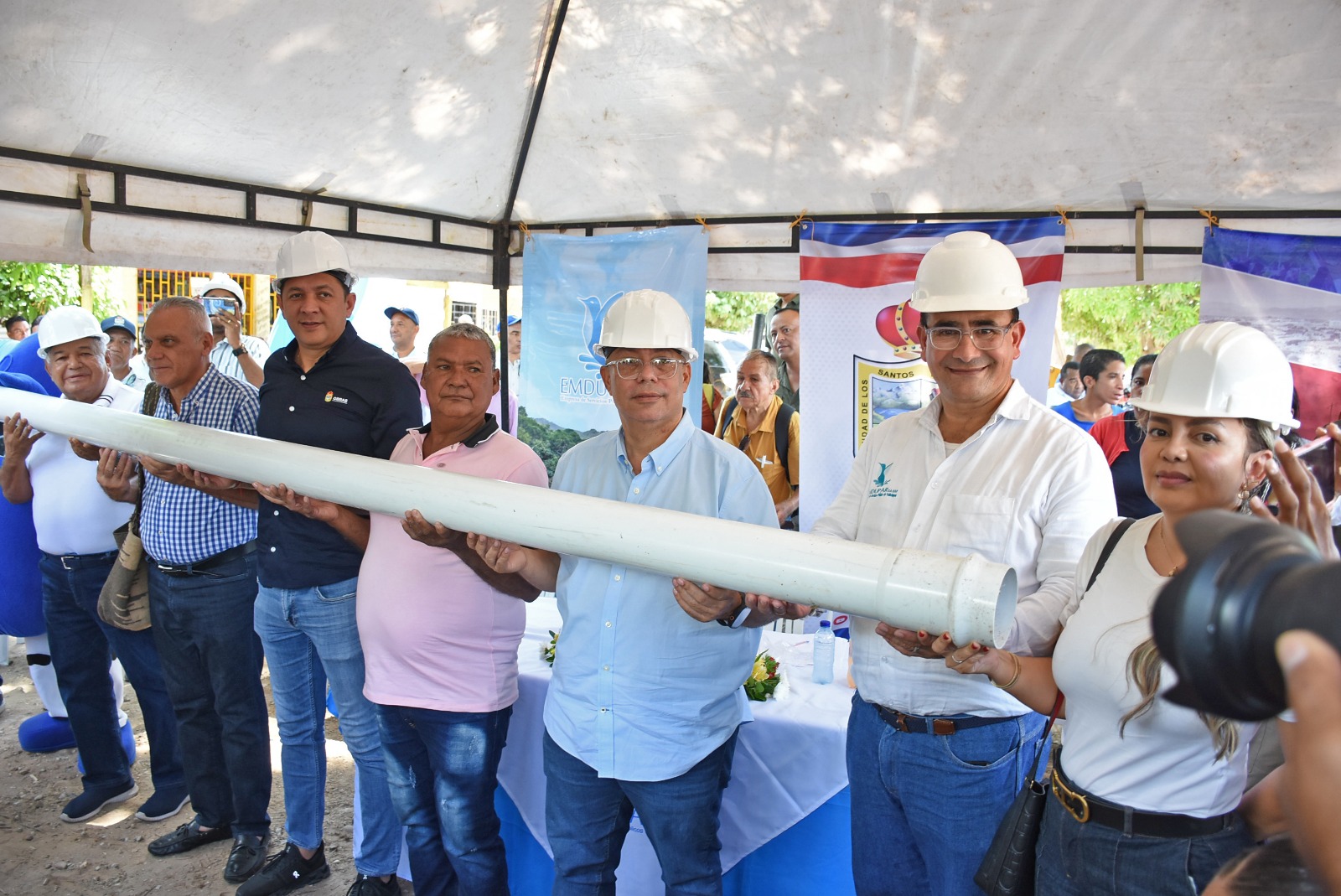 Inician obras de instalación de redes de acueducto en Valledupar tras 18 años de espera