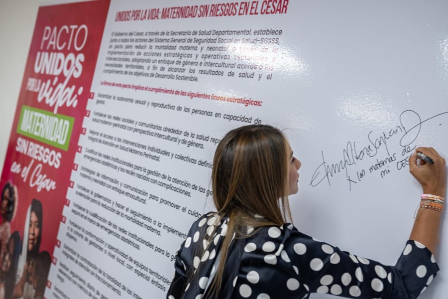 Gobierno del Cesar firma pacto por una maternidad segura y libre de riesgos