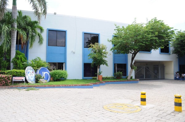 Estudiantes del colegio Gimnasio del Norte afectados por fumigación