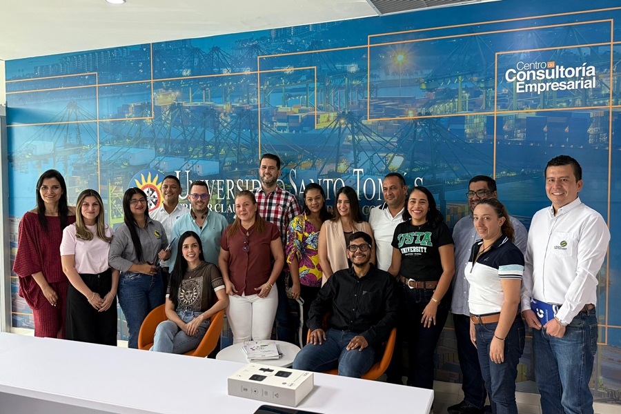 Comfacesar llevó a seis empresas de Impulso Empresarial a la macrorrueda de negocios en Bucaramanga