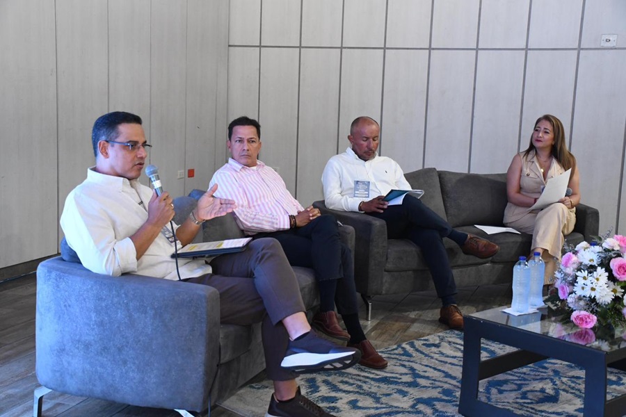 Comfacesar destaca su liderazgo en sostenibilidad empresarial durante Congreso de Seguridad y Salud en el Trabajo