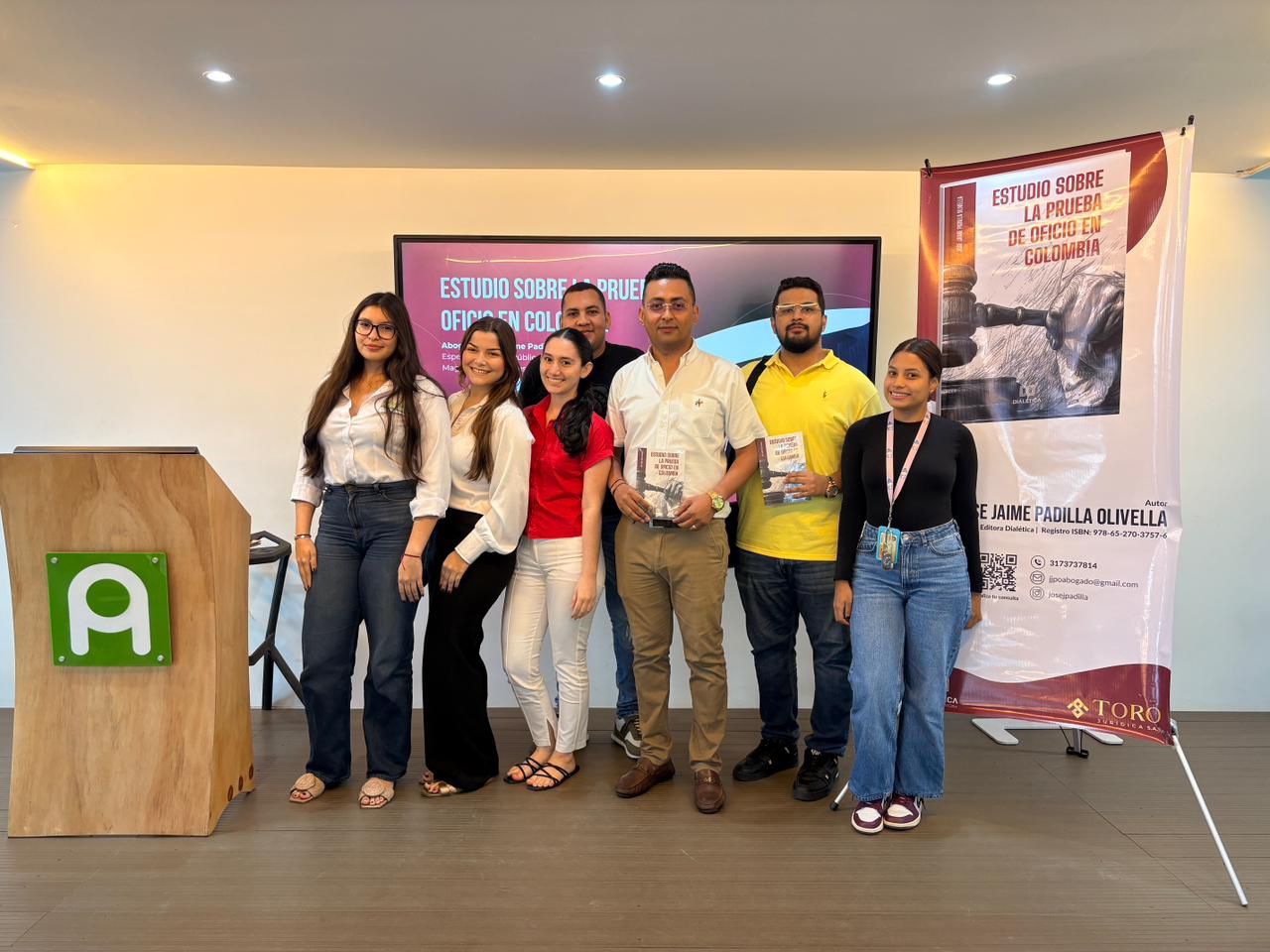 Abogado José Jaime Padilla presentó su nuevo libro sobre la prueba de oficio en Colombia