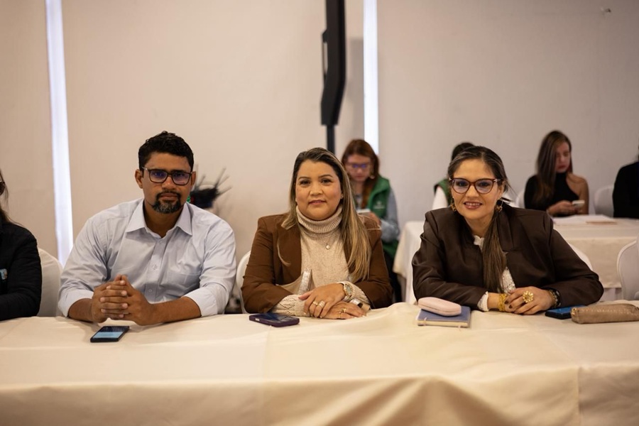 Corpocesar impulsa la economía sostenible: participó en el Encuentro Nacional de Ventanillas de Negocios Verdes en Bioexpo Nariño 2025